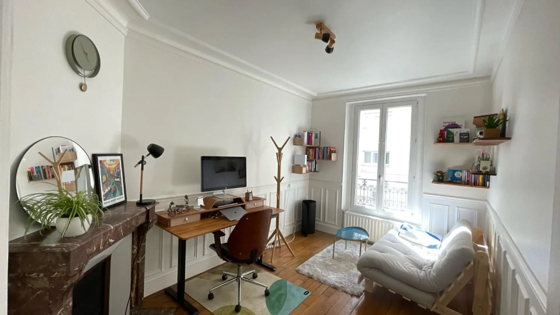 Cosy A Montmartre Apartment