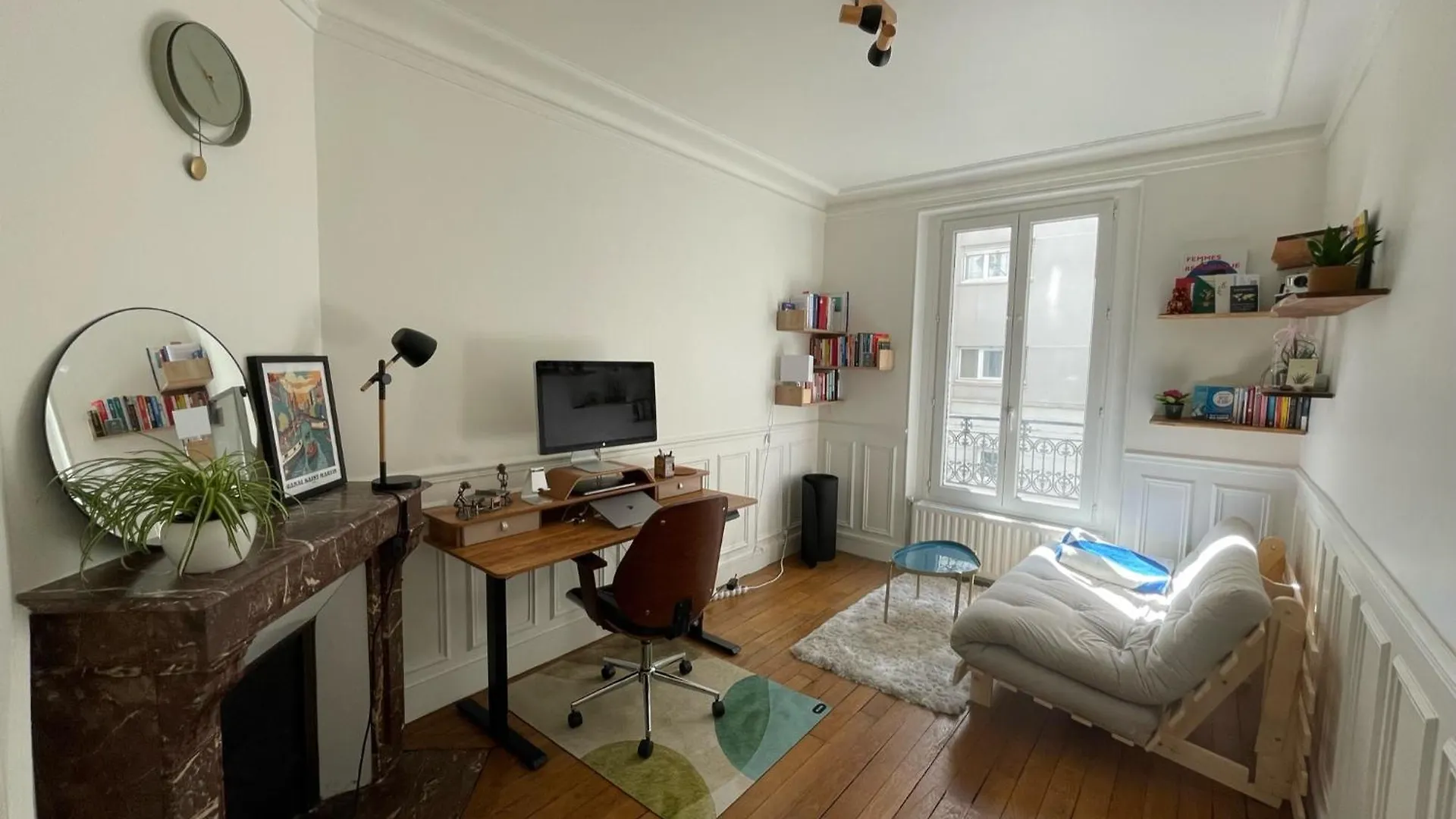 Cosy A Montmartre Apartment